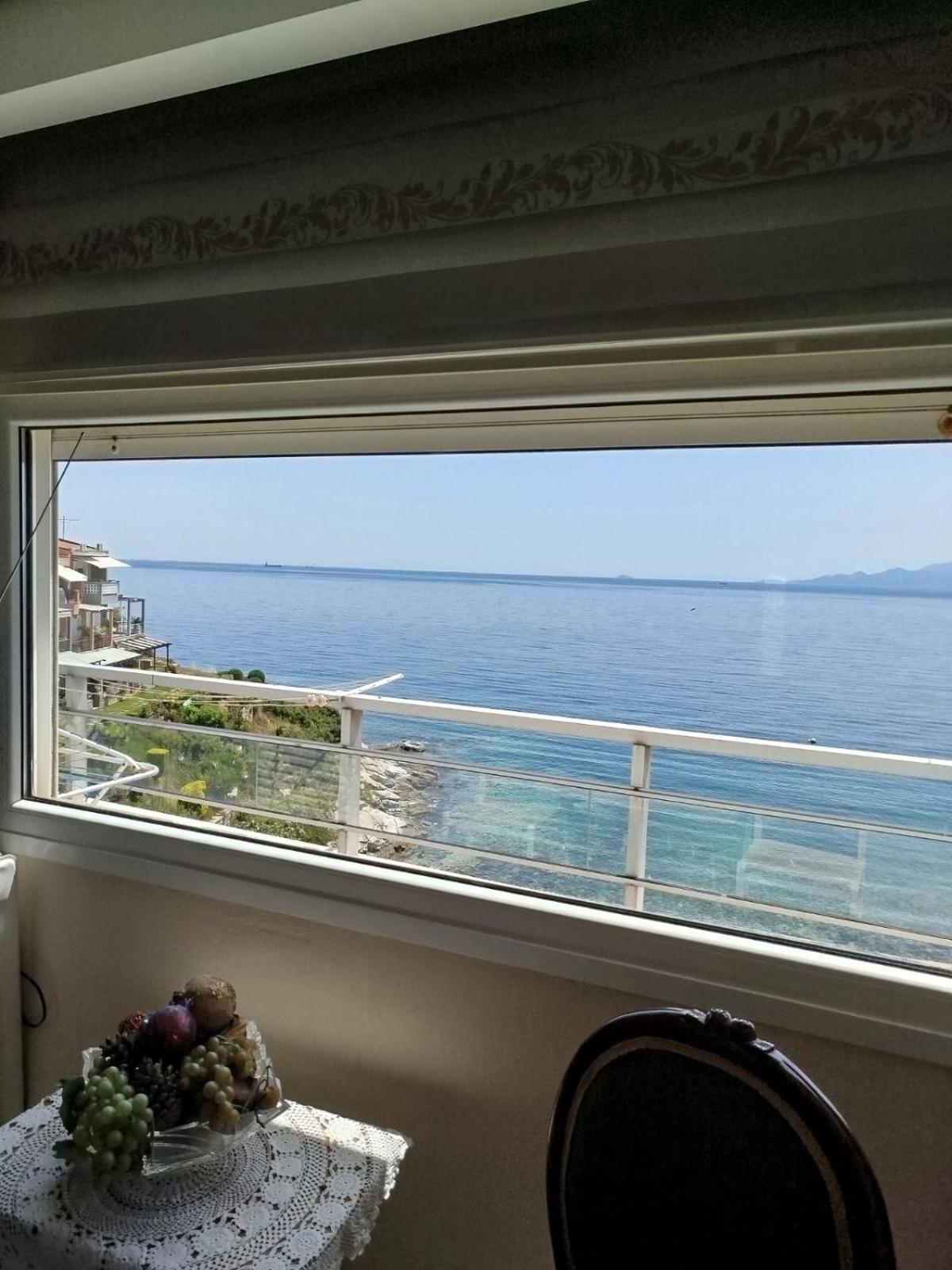 Roof Garden By The Sea Lägenhet Kavala Exteriör bild